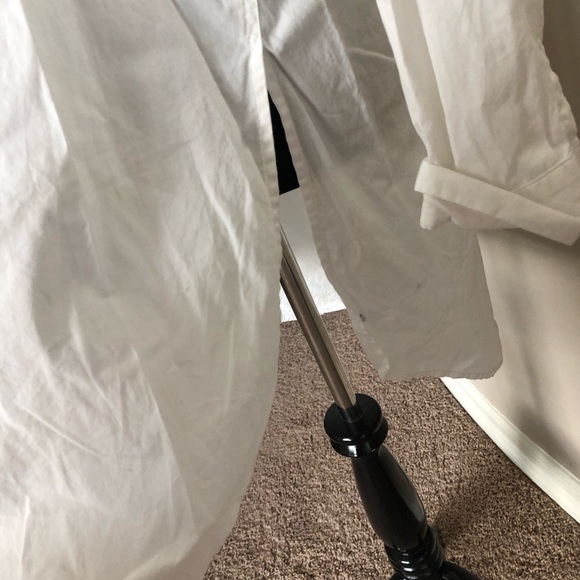 Embroidered Button Down Tunic - Picture 4 of 5